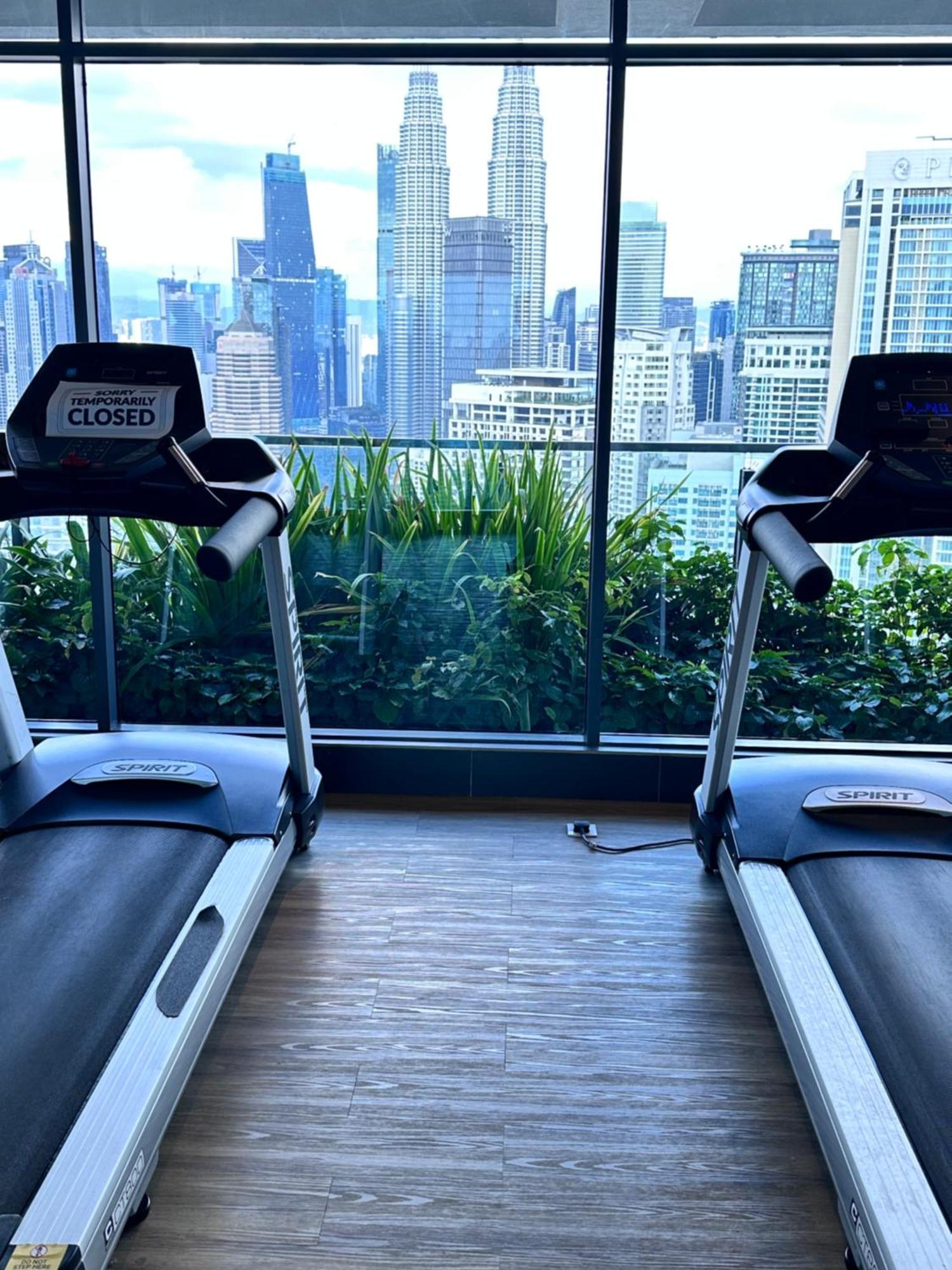 شقة The Luxe Infinitum Klcc By Sahara كوالالمبور المظهر الخارجي الصورة