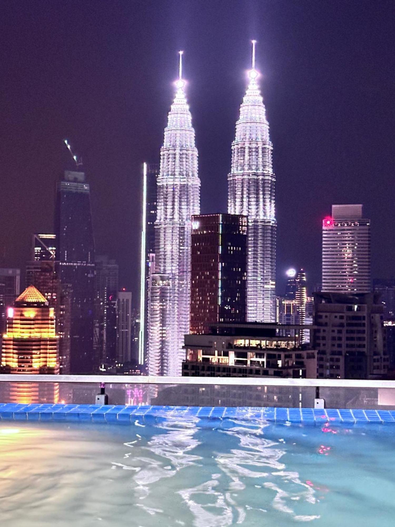 شقة The Luxe Infinitum Klcc By Sahara كوالالمبور المظهر الخارجي الصورة