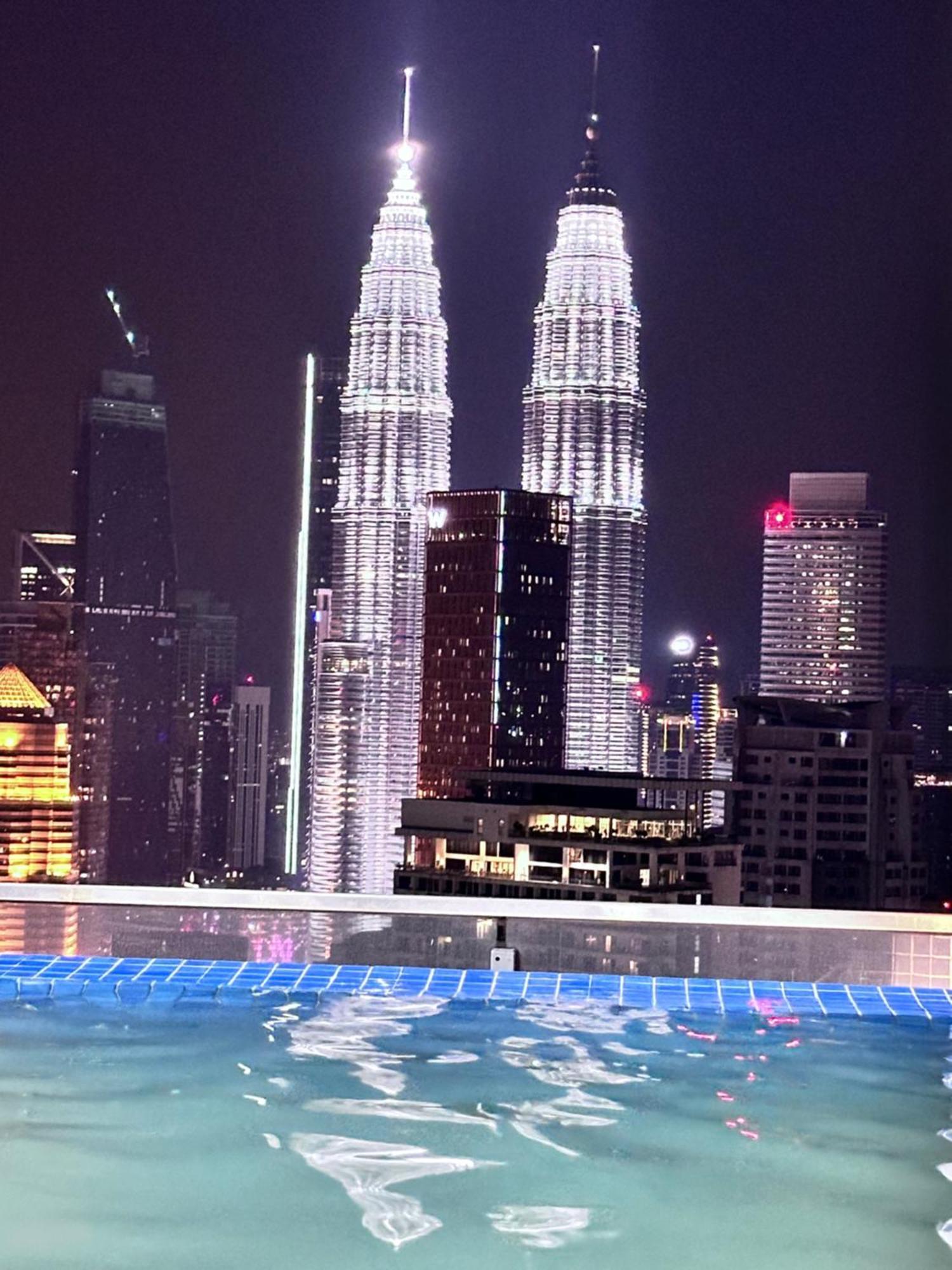 شقة The Luxe Infinitum Klcc By Sahara كوالالمبور المظهر الخارجي الصورة