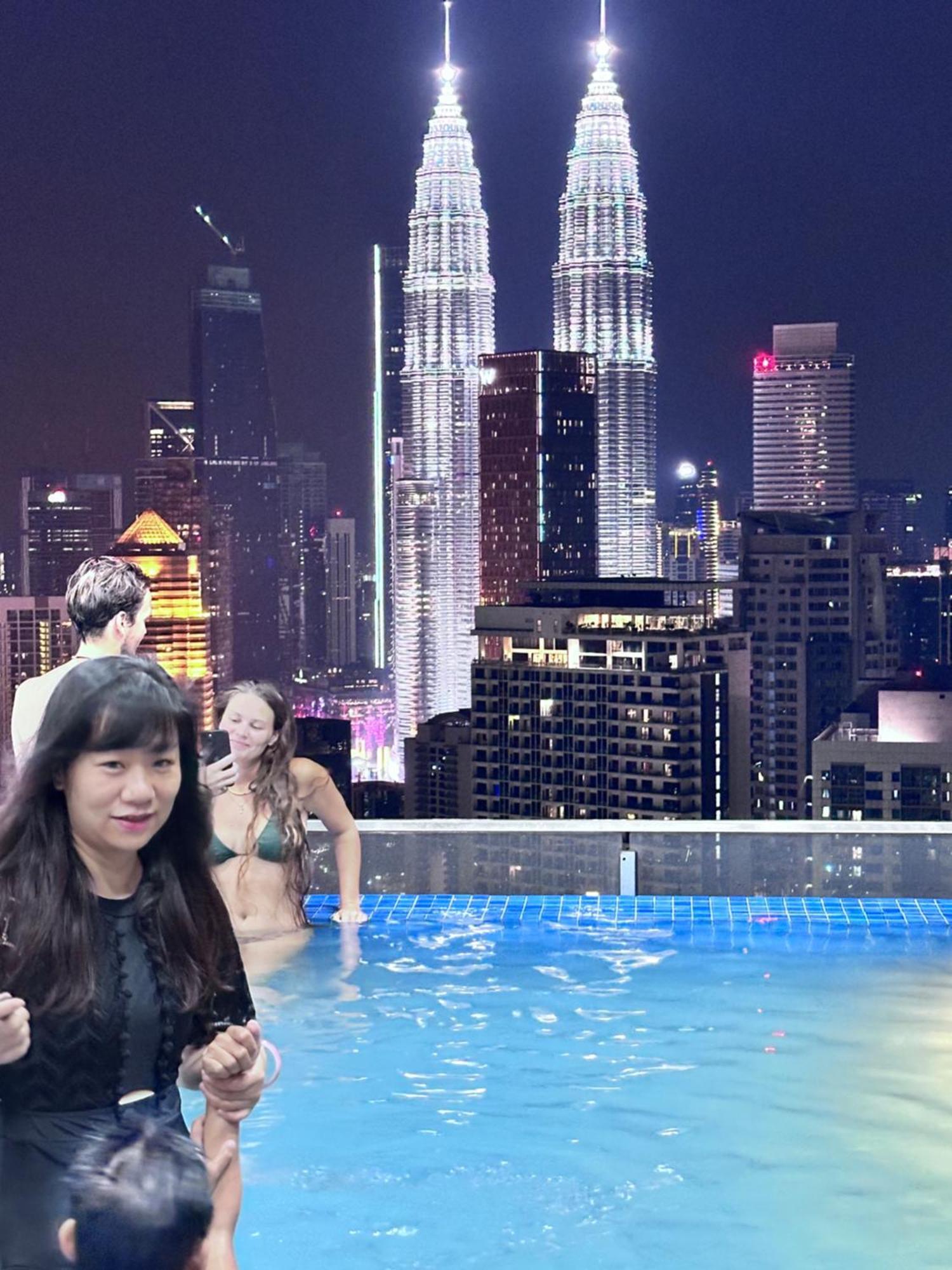 شقة The Luxe Infinitum Klcc By Sahara كوالالمبور المظهر الخارجي الصورة