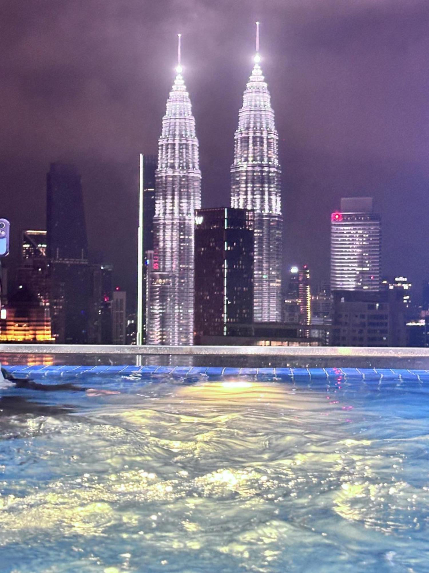 شقة The Luxe Infinitum Klcc By Sahara كوالالمبور المظهر الخارجي الصورة